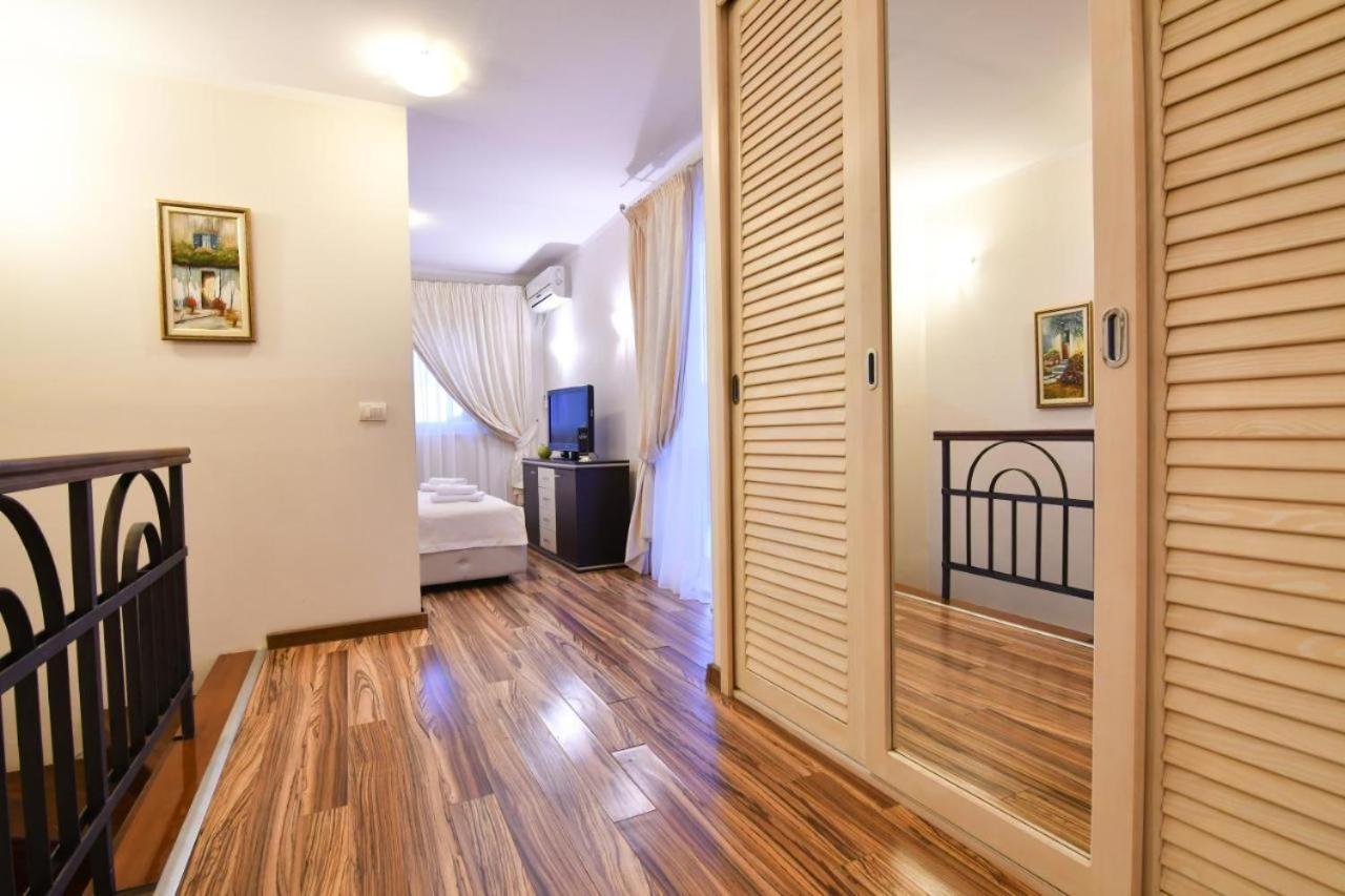 Hotel Xanadu Herceg Novi Extérieur photo