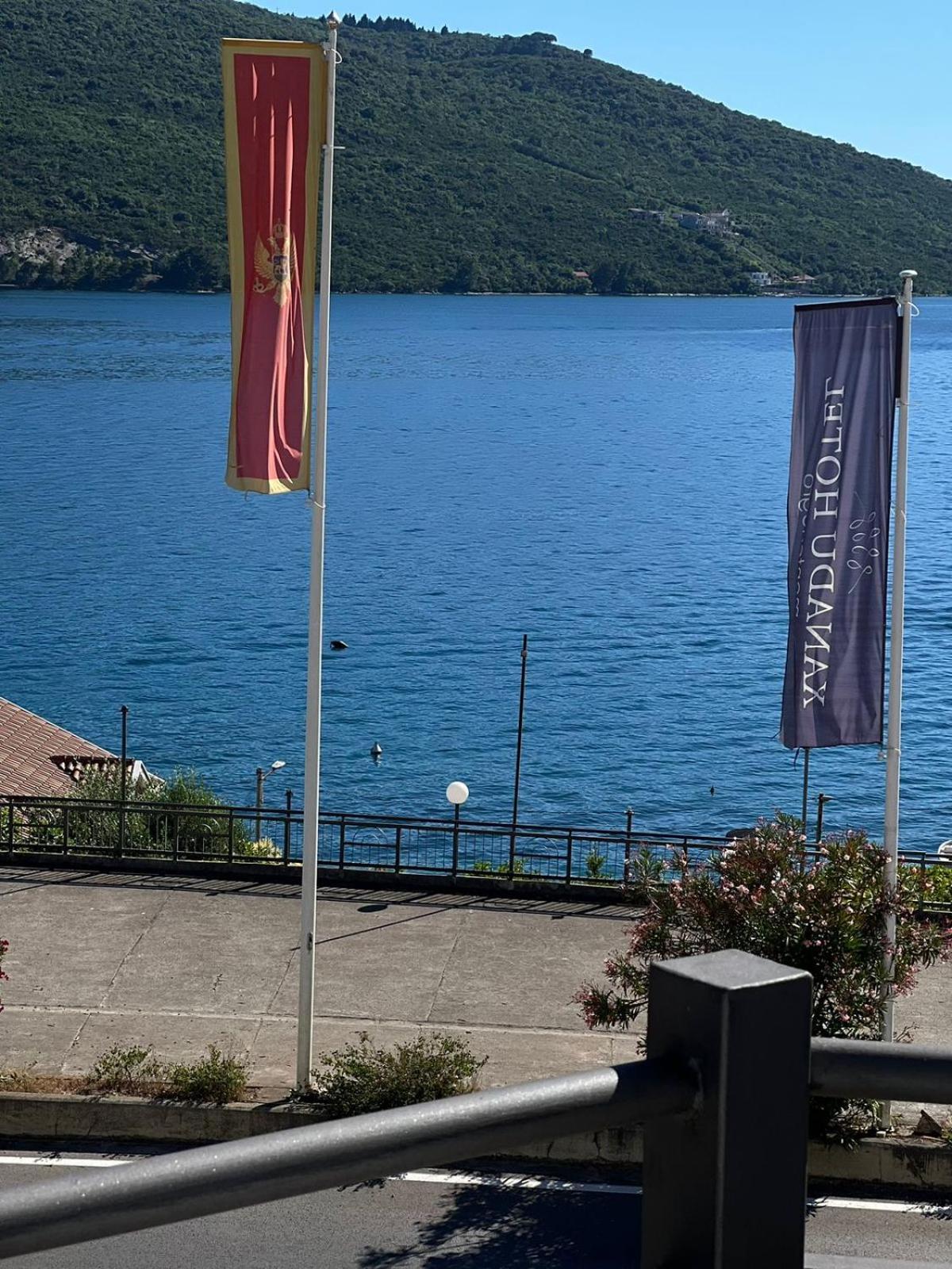 Hotel Xanadu Herceg Novi Extérieur photo