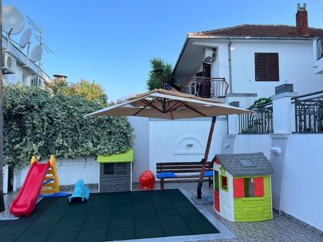 Hotel Xanadu Herceg Novi Extérieur photo